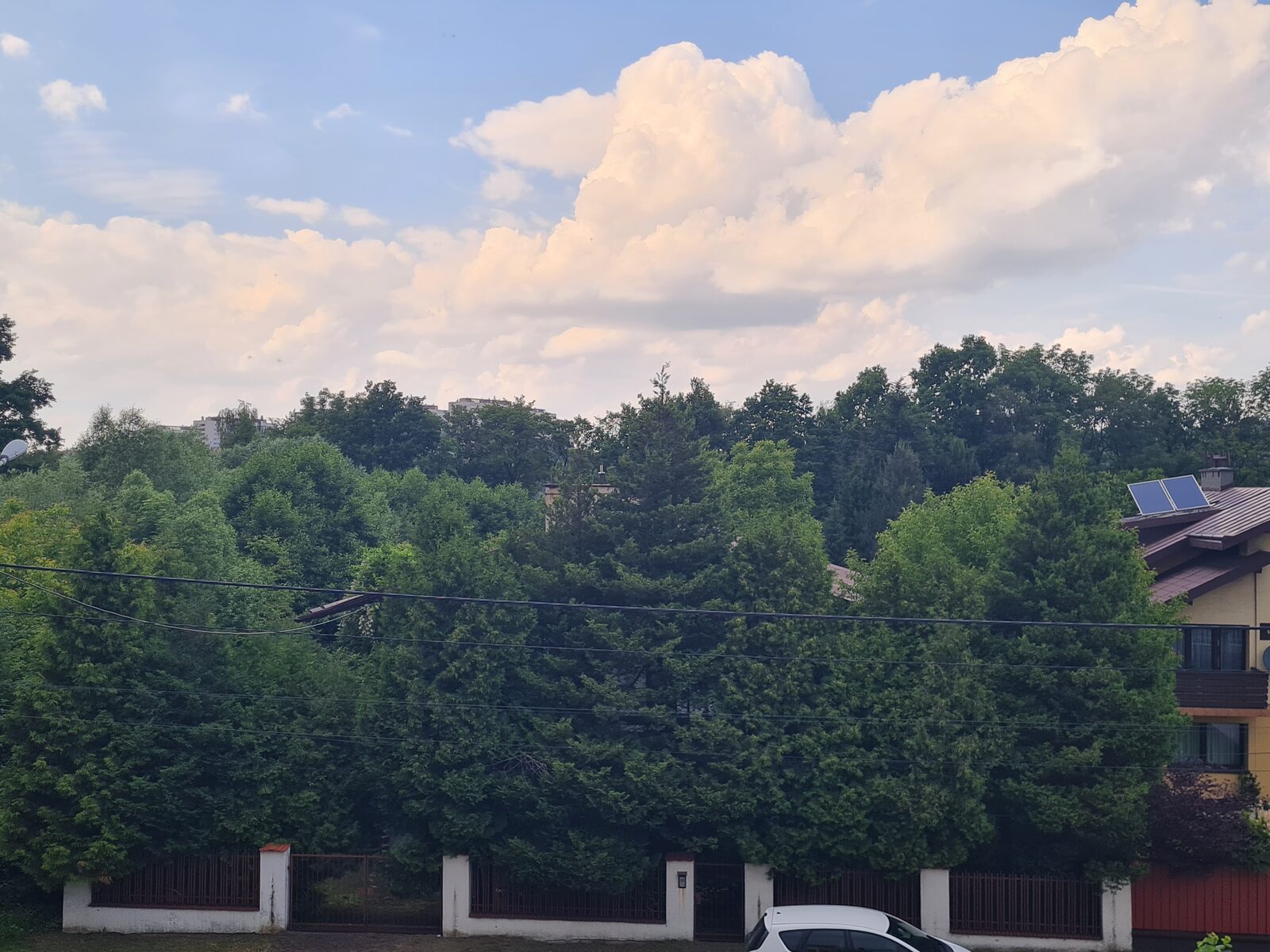 Widok z balkonu - przód